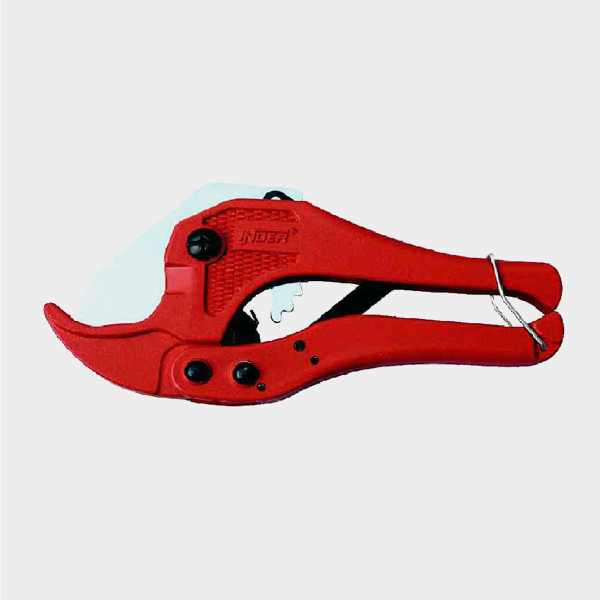 RATCHET PLASTIC PIPE CUTTER
