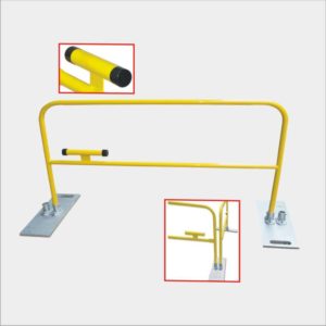 GUARDRAIL WITH TRANSPORTABLE GUARD RAIL BRACKET